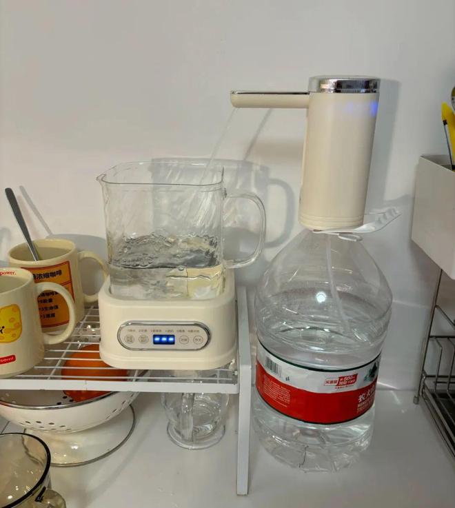 物件花小钱真的能提升幸福感租房6年 拼夕夕上置办的小(图11)