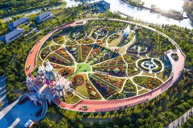 线楼盘百科→楼盘网站→测评→中心电线小时热线电话象屿天宸雅颂售楼处电话→象屿天宸雅颂售楼中心电(图2)