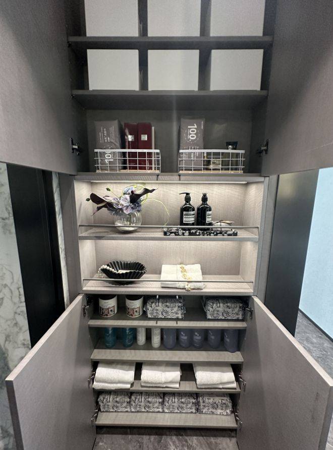 线楼盘百科→楼盘网站→测评→中心电线小时热线电话象屿天宸雅颂售楼处电话→象屿天宸雅颂售楼中心电(图10)